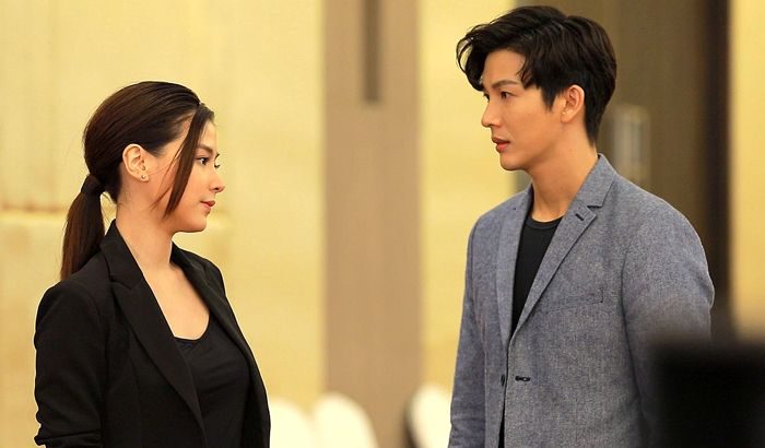 Một lần đi vệ sinh không xả được nước, tôi phát hiện bí mật tày trời của cô vợ đức hạnh-1