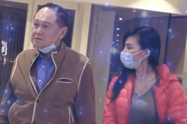 Con trai Vua tàu biển Hồng Kông lộ ảnh hẹn hò với tình mới khi đã 84 tuổi, ăn chơi khét tiếng nhưng không kết hôn vì sợ chia gia tài-2