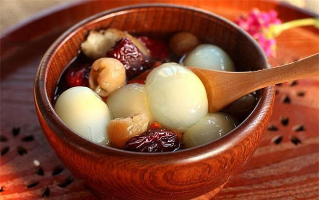 Tuyệt chiêu chăm chồng cho hội gái đoảng: Chỉ cần luộc trứng với thứ này, anh xã dù bao nhiêu tuổi cũng trở về thời sung mãn!-1