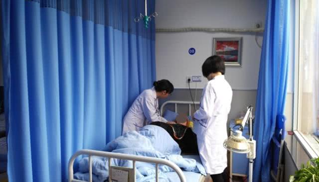 2 chị em chưa lập gia đình nhưng đã mắc ung thư buồng trứng, nguyên nhân có thể là do những thói quen sống này-1