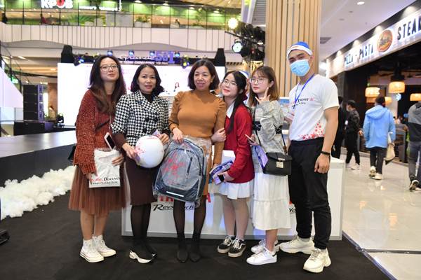 Chi Pu, Isaac khuấy động Yamaha Grande Fashion Show - Hải Phòng-2