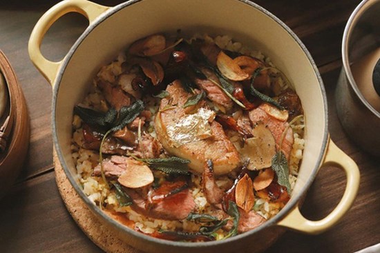 Choáng với bát phở tiền triệu, cơm hộp 29 triệu đồng ở Việt Nam