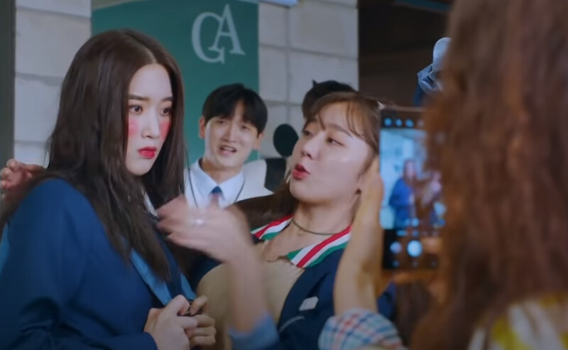 4 điều tối kị khi make up mà các nàng có thể học ngay từ phim Hàn: Đừng để năm mới đến mà mặt mũi trông như hề-7