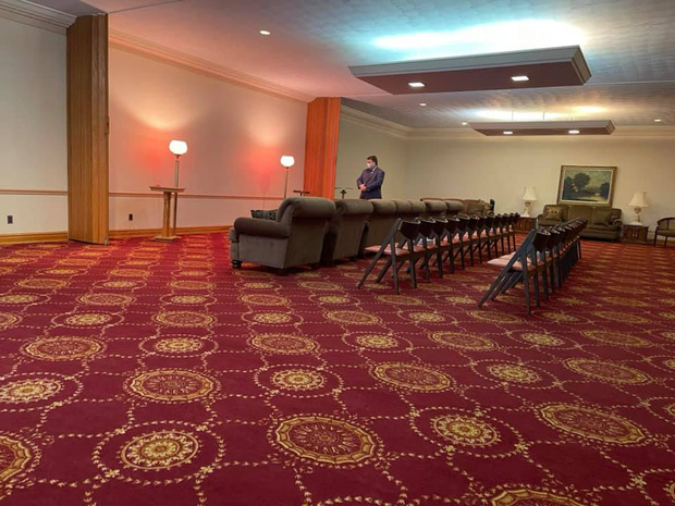 Hé lộ nơi cuối cùng ca sĩ Vân Quang Long ở trước khi qua đời tại Mỹ, xót xa hình ảnh túi đồ quần áo còn sót lại-4