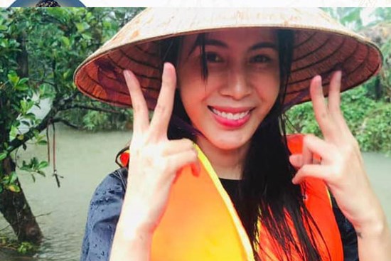 Thủy Tiên tổng kết năm 2020 biến động: quyên góp tổng cộng 194 tỷ đồng cứu trợ người dân miền Tây và miền Trung