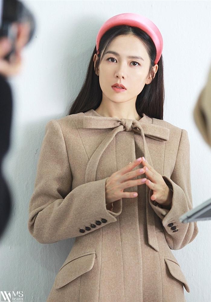 Công nương Kate dẫn đầu trào lưu bờm tóc không sến, Son Ye Jin và loạt sao áp dụng cũng sang chảnh ngút ngàn-7