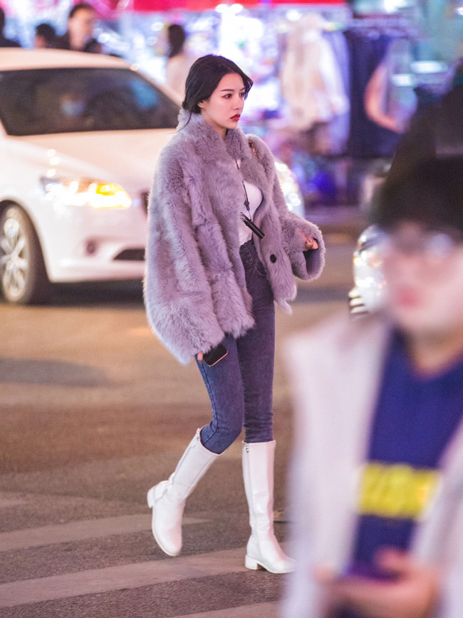 Street style trước thềm đi đón Giao thừa của các quý cô Châu Á: Dù trời lạnh vẫn mặc đẹp bất chấp-10