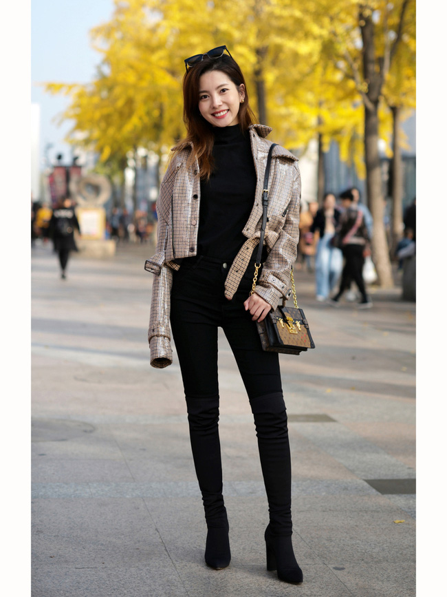 Street style trước thềm đi đón Giao thừa của các quý cô Châu Á: Dù trời lạnh vẫn mặc đẹp bất chấp-6