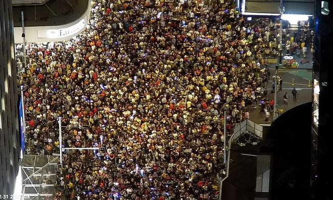 Không khí đón năm mới 2021 tưng bừng khắp thế giới: New Zealand, Australia rực rỡ với các màn trình diễn pháo hoa mãn nhãn-13