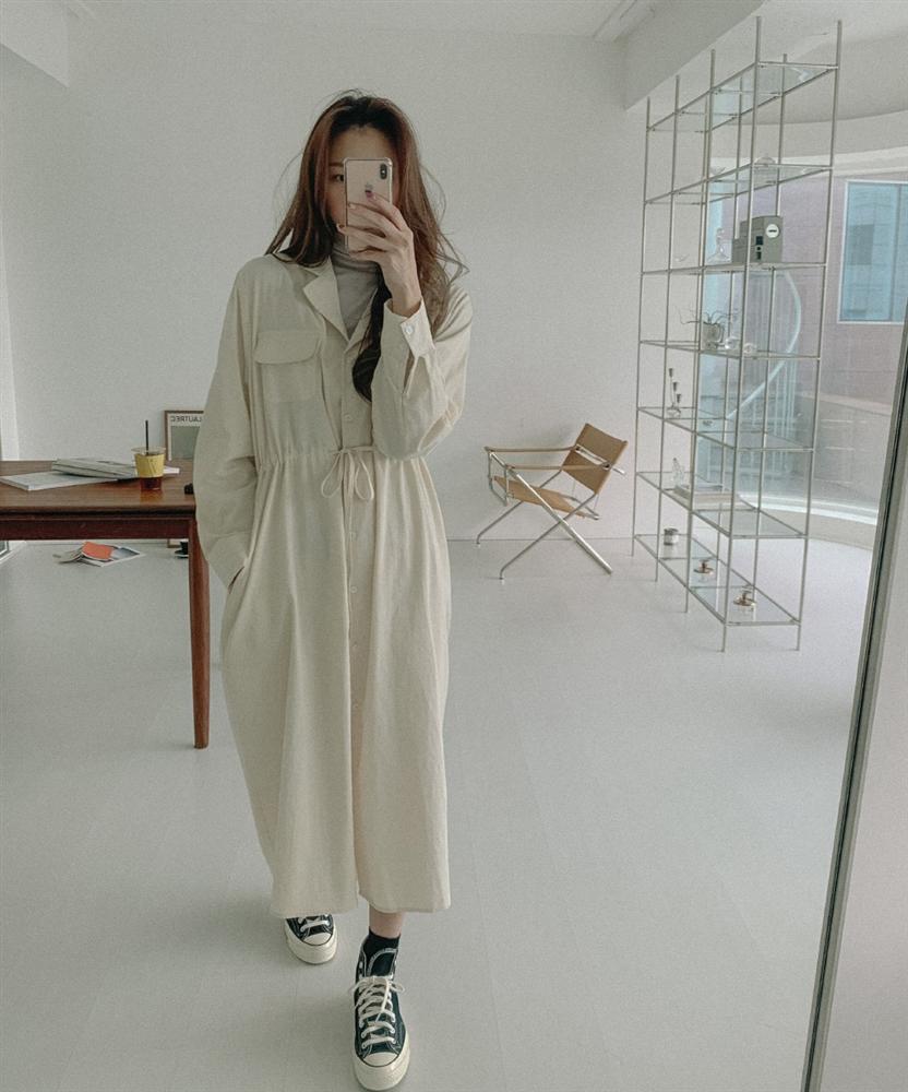 Năm mới già thêm một tuổi nhưng chị em cứ sắm 5 kiểu váy này là trông vừa trẻ hẳn ra, vừa sang thêm mấy bậc-18