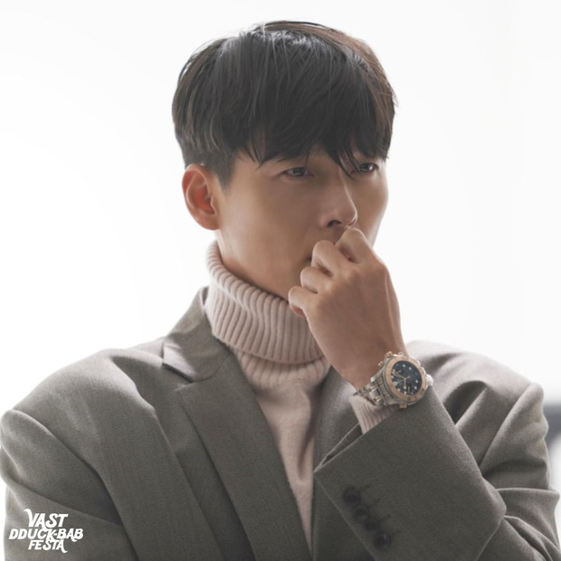 Động thái mới nhất của Hyun Bin - Son Ye Jin trước khi bị Dispatch khui tin hẹn hò: Bức ảnh của nam tài tử có ý gì đây?-4