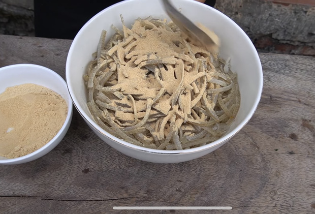 Bà Tân chốt đơn 2020 bằng đĩa cơm tấm trêu ngươi cư dân mạng vì sai công thức trầm trọng, khách ăn chực khen ngon vô lý?-5