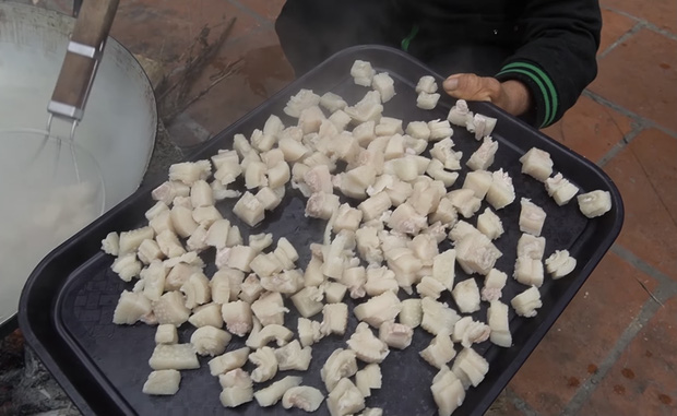 Bà Tân chốt đơn 2020 bằng đĩa cơm tấm trêu ngươi cư dân mạng vì sai công thức trầm trọng, khách ăn chực khen ngon vô lý?-7