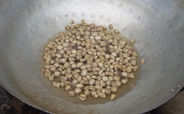 Bà Tân chốt đơn 2020 bằng đĩa cơm tấm trêu ngươi cư dân mạng vì sai công thức trầm trọng, khách ăn chực khen ngon vô lý?-8