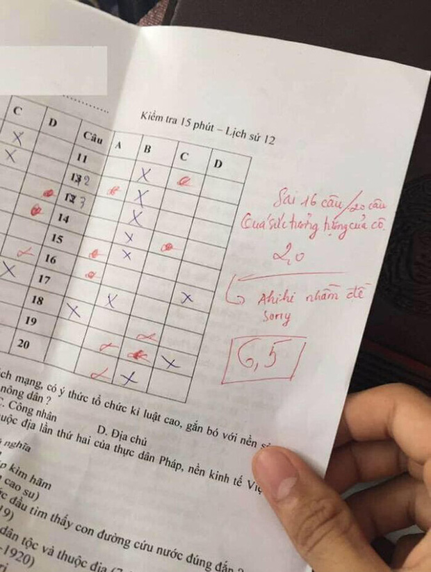 Những màn chấm điểm vô tiền khoáng hậu của giáo viên: Ai cũng tưởng thầy cô thiên vị nhưng khi đọc đến lời phê mới ngã ngửa-1
