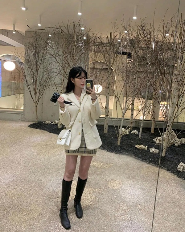 12 outfit max sành điệu của hội gái Hàn sang chảnh, học theo ngay để có style chuẩn đẹp cho năm mới-7