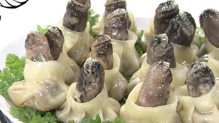 Món ăn ngoài hành tinh, nhìn rợn người nhưng lại vô cùng nổi tiếng-1