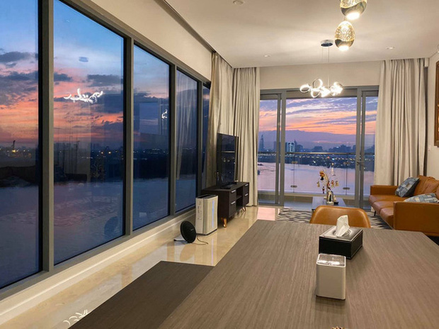 Căn hộ của Lê Hiếu với góc view 2 mặt sông đắt giá nhất Sài Gòn, MC Nguyên Khang đến thăm nhà và thốt lên một câu ngỡ ngàng-5