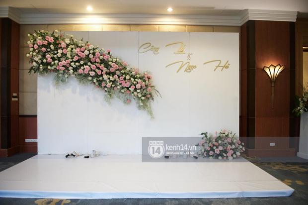 Đám cưới NS Công Lý: Cô dâu chú rể rót rượu mừng trong hạnh phúc ngập tràn, Thuỵ Vân, Dương Hoàng Yến và dàn sao đình đám đến chung vui-18