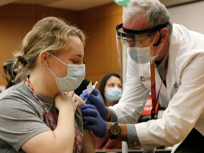 Thế giới đã chậm trong việc ngăn biến chủng Covid-19 xâm nhập?-3