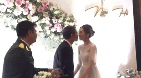 Tự Long ép Công Lý làm điều này với vợ trẻ kém 15 tuổi khiến cả hội trường rộn ràng-1