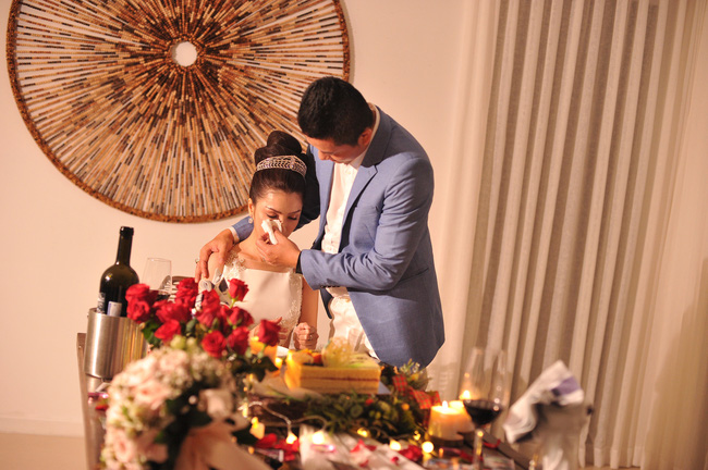 Clip: Nữ doanh nhân trẻ gây sốt với màn cầu hôn ngược đầy bất ngờ và lãng mạn dành cho người chồng đã bên mình 8 năm-3