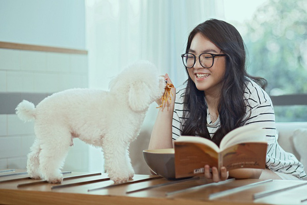 Con gái của Hiền Thục trước lùm xùm nhắn tin nói bậy: Độc lập, có cá tính, được mẹ tôn trọng ý kiến riêng, 18 tuổi đậu đại học ở Anh-3