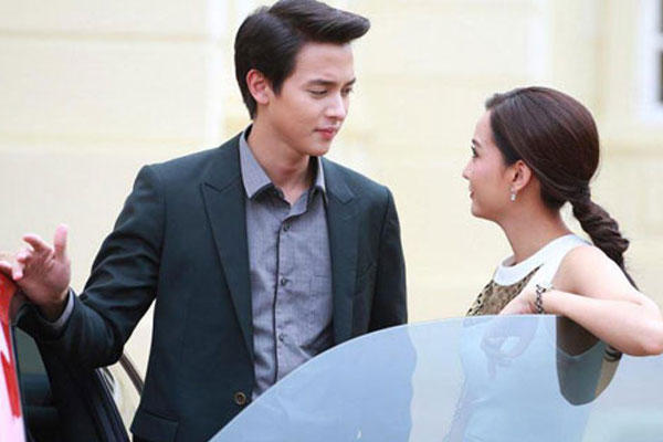 Chỉ 1 dấu vết lạ trên ô tô, cô gái lên kế hoạch vạch mặt chồng sắp cưới xuất sắc và đầy thuyết phục chỉ trong vòng 3 ngày-1