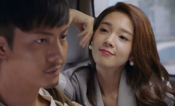 Bị tai nạn gãy chân, mở cặp lồng cơm vợ mang vào viện, tôi bủn rủn nhìn thứ bên trong-1