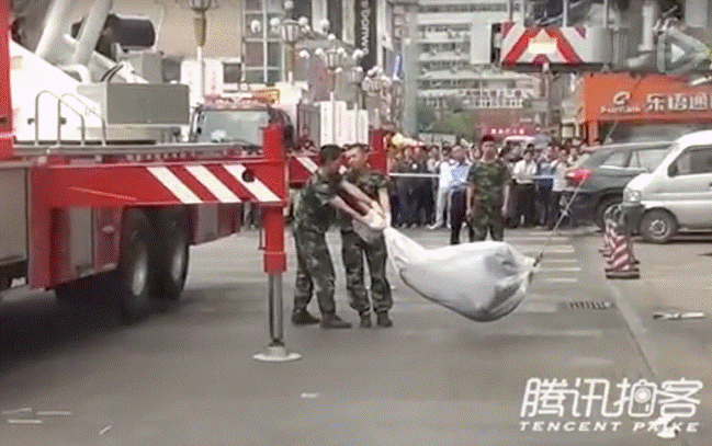 Xác chết nữ được tìm thấy trong bức tường của trung tâm thương mại, sau 5 năm nạn nhân vẫn là ẩn số và câu chuyện được thêu dệt đằng sau-3