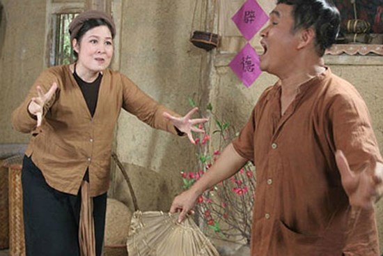 NSND Hồng Vân: Xuân Hinh nói gì tôi cũng phải nghe, không bao giờ dám hỏi tiền