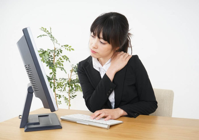 Dân văn phòng cần chú ý, nếu không muốn rước 7 bệnh mãn tính này vào người, tuyệt đối đừng ngồi quá lâu một chỗ-2