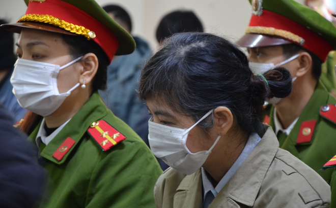 Nữ trưởng đoàn Thanh tra Bộ Xây dựng vòi tiền ở Vĩnh Phúc tóc bạc trắng sau hơn 1 năm bị bắt-1