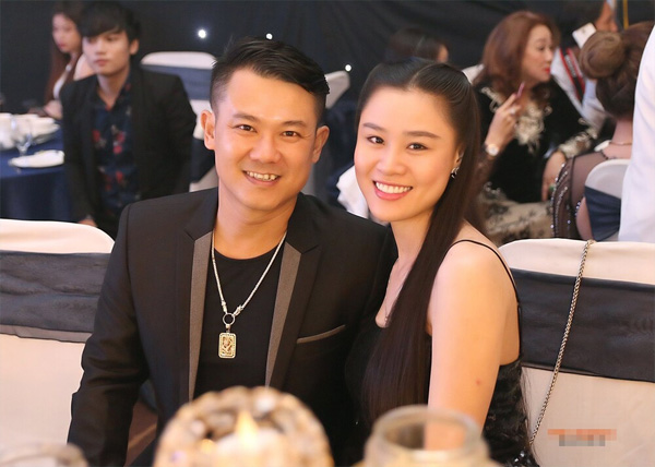 Vợ Vân Quang Long đau khổ khi bị từ chối nhận con dâu: Anh nằm xuống không còn ai che chở mẹ con em nữa-3