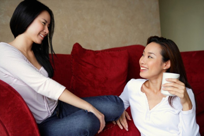 Lên thăm con gái học Đại học không báo trước, chứng kiến cảnh con làm bài tập bố nổi trận nôi đình-1