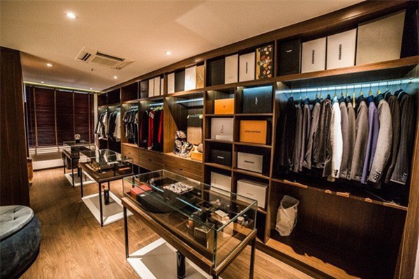 Cơ ngơi của Vũ Khắc Tiệp: Căn hộ 10 tỷ ở quận 2 ngập đồ hiệu, mua thêm biệt thự 25 tỷ để làm hàng xóm Ngọc Trinh-5