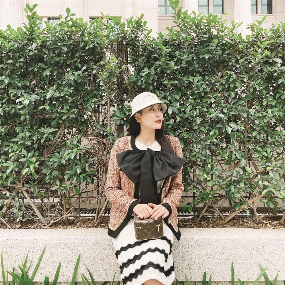 Học cách sao Việt diện áo khoác vải tweed để vừa hack dáng đỉnh cao mà điểm sang chảnh cũng tăng vù vù-3