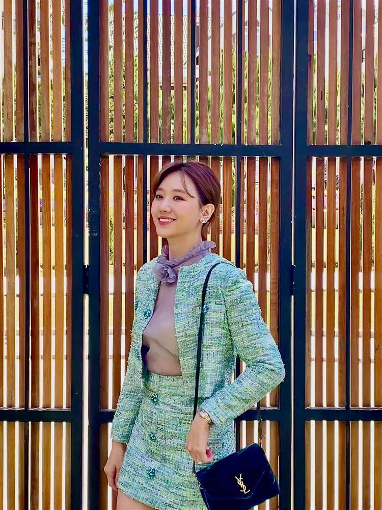 Học cách sao Việt diện áo khoác vải tweed để vừa hack dáng đỉnh cao mà điểm sang chảnh cũng tăng vù vù-4