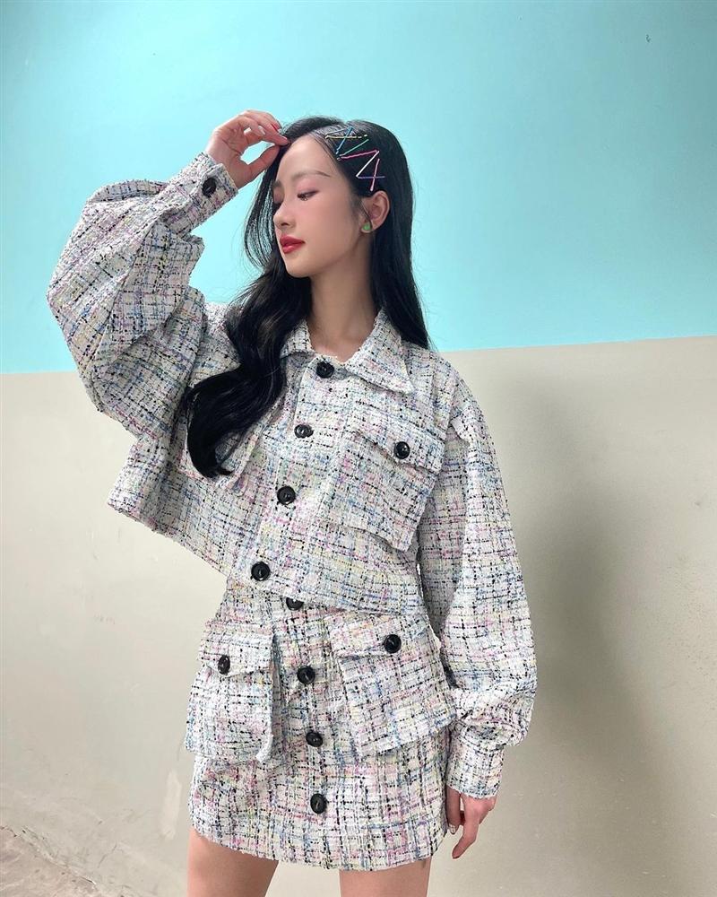 Học cách sao Việt diện áo khoác vải tweed để vừa hack dáng đỉnh cao mà điểm sang chảnh cũng tăng vù vù-6