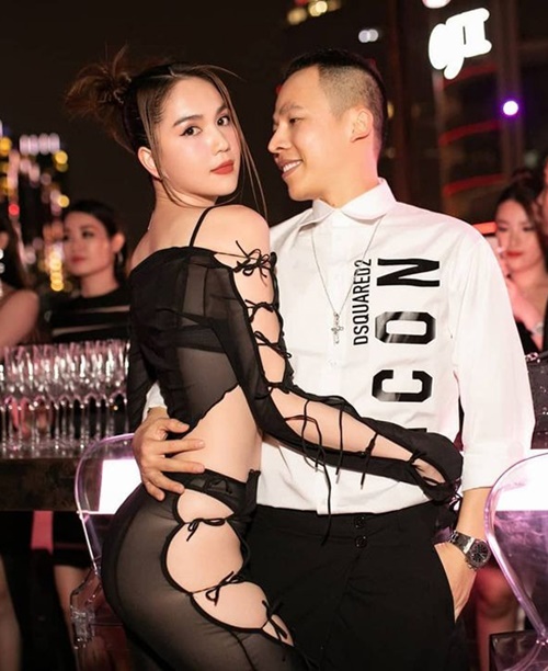 Mới đầu năm, Ngọc Trinh hết diện đồ xuyên thấu lại thả rông táo bạo-6