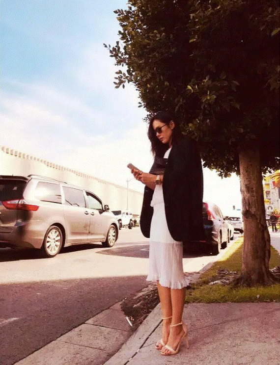 Hyun Bin bộc bạch: Từ lần gặp đầu tiên đã bị sự tinh tế của cô ấy chinh phục, phụ nữ 30+ có thể học ngay 5 cách diện đồ đầy í nhị này từ Son Ye Jin-3