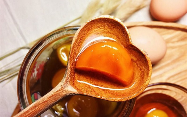 Ngâm trứng kiểu này mới là chân ái: Chị em ăn vào vừa trẻ vừa đẹp, đảm bảo một người khỏe, hai người vui!-1