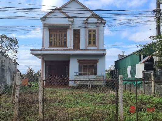 Xã giàu nhất nước, dân làng sắm 300 ô tô chạy chật đường, giờ hoang tàn ảm đạm-3