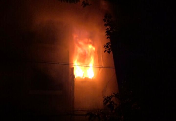 Cậu bé 9 tuổi dốt nhất lớp” nhanh trí cứu toàn bộ tòa nhà khỏi đám cháy: Học kém ở trường không tương đương với thất bại trong cuộc sống-1