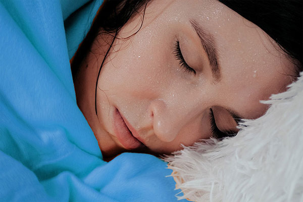 Ba dấu hiệu dễ bị bỏ qua của ung thư máu-1