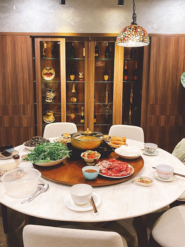 Thăm căn hộ của Hoa hậu Kỳ Duyên: Phòng đồ hiệu toàn mùi tiền” khiến chị em ghen tỵ đỏ mắt-5