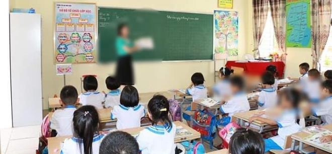 Làm đúng hết nhưng cô chỉ cho 6 điểm, hỏi lý do mới biết vì không đi học thêm-1