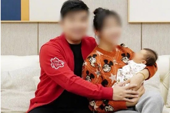 Bị chồng đánh thẳng mặt, vợ bật cười rồi đưa ra tuyên bố khiến anh ta ngớ người, câu 