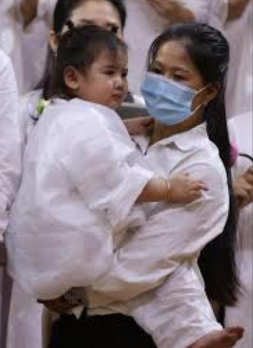 Vợ Vân Quang Long: Mọi người đừng chửi bố mẹ anh Long nữa, họ đã lớn tuổi rồi, tội nghiệp lắm-2