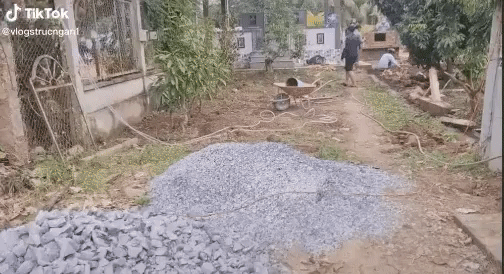 Hé lộ hình ảnh nơi an nghỉ cuối cùng của cố ca sĩ Vân Quang Long tại Việt Nam-1